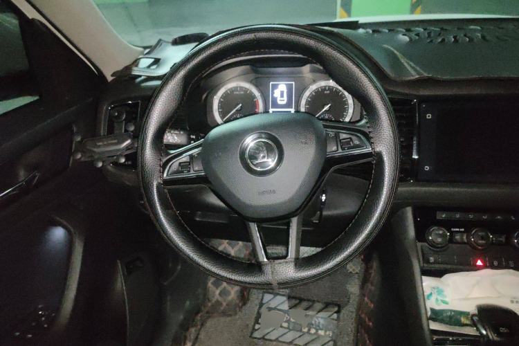 Used Skoda Kodiaq 2018 Facelifted TSI330 5-Seater Two-Wheel-Drive Luxury Enjoyment Edition
