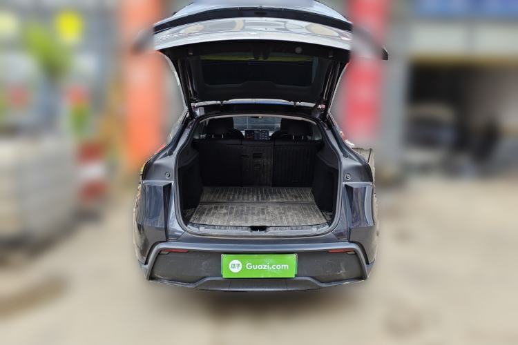 Used Tesla Model Y 2025 Long-Range All-Wheel Drive First Edition