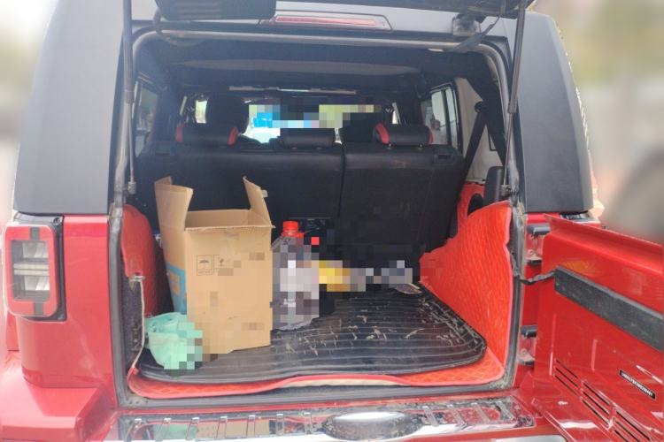 Used BAIC Off-Road BJ40 2020 2.0T Automatic Four-Wheel Drive Urban Hunter Edition Chivalrous Type Trunk