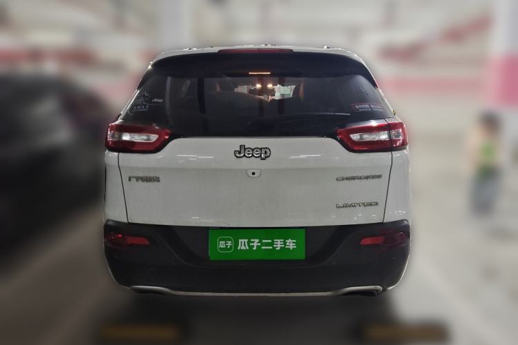 Used Jeep Cherokee 2017 2.4L Leading Edition