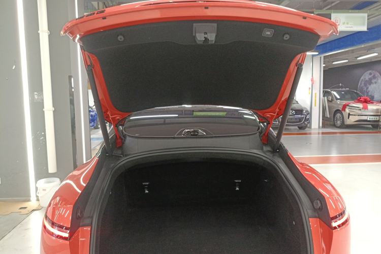 Used Avatr 06 2025 Ultra Pure Electric Edition Trunk