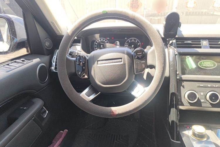 Used Land Rover Discovery 2020 2.0T SE Steering Wheel