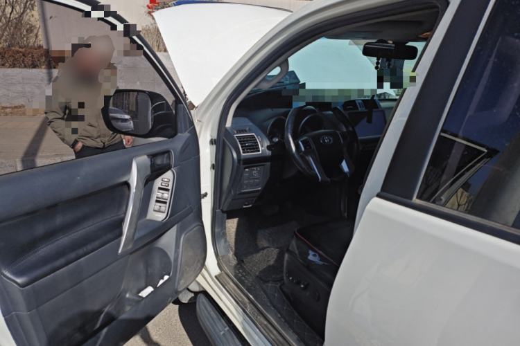 Used Toyota Prado 2016 2.7L Automatic Standard Edition
