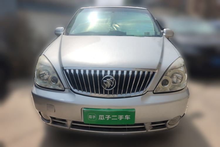 Used Buick GL8 2012 2.4L BASE Comfort Edition