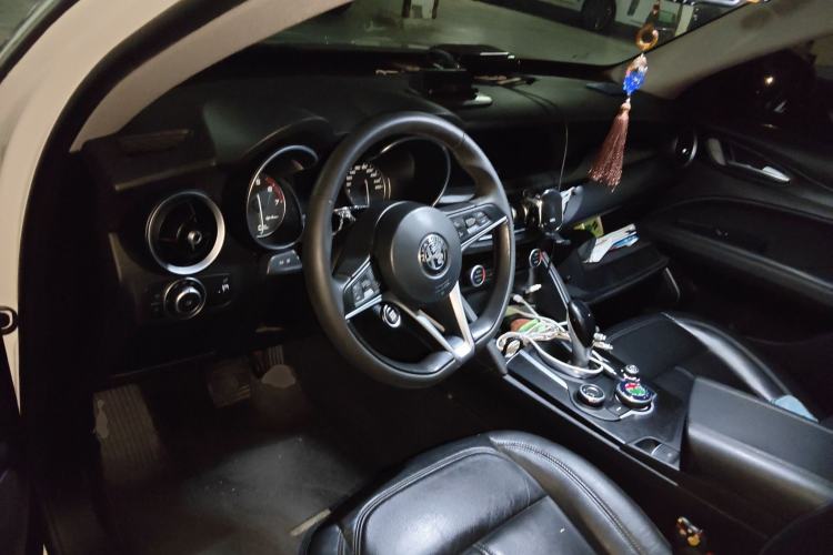 Used Alfa Romeo Stelvio 2017 2.0T 200HP Elite Edition