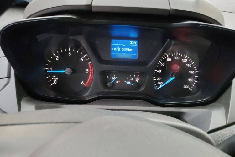 Used Ford Transit 2019 2.0T Diesel Multi-Purpose Commercial Vehicle Short Wheelbase Low Roof 6-Seater China VI Standard