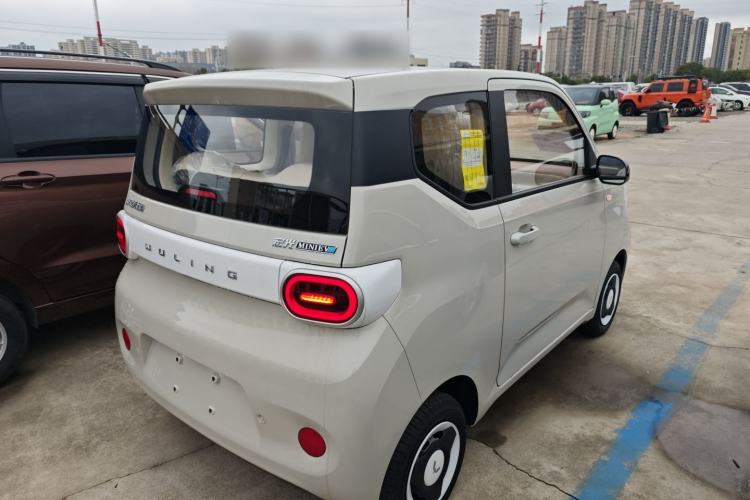 Used Wuling Hongguang MINIEV 2024 3rd Generation 215km Youth Edition

