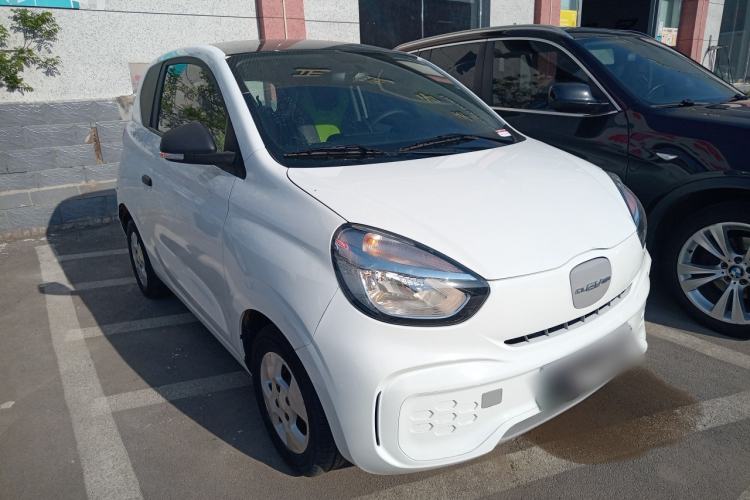 Used Roewe Clever 2021 302 km New Four-Seater Super-Efficient Version