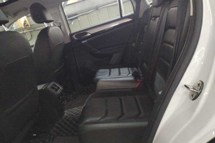 Used Volkswagen Tayron 2019 330TSI Four-Wheel Drive Luxury Version China V Standard
