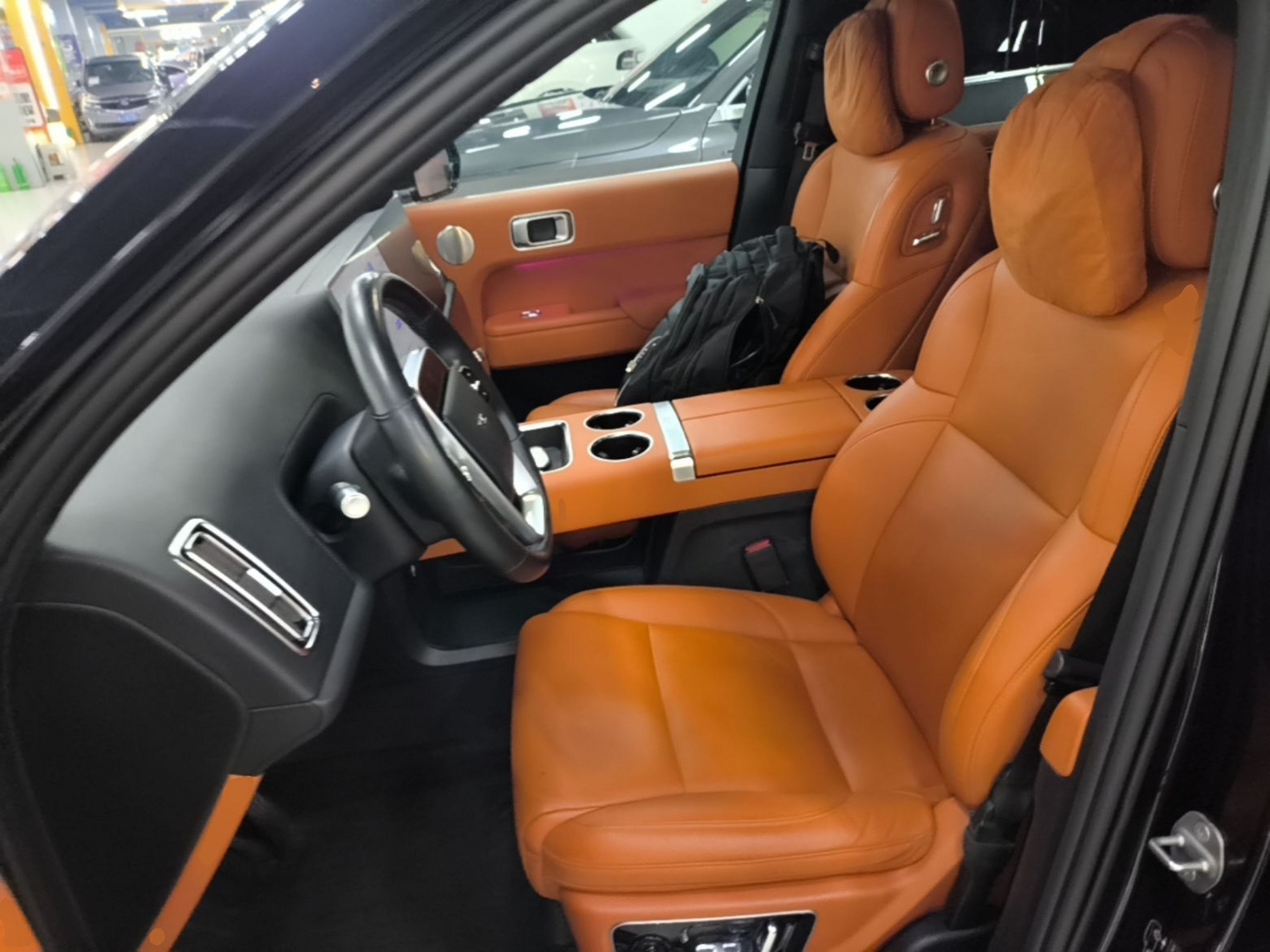 Interior delantero
