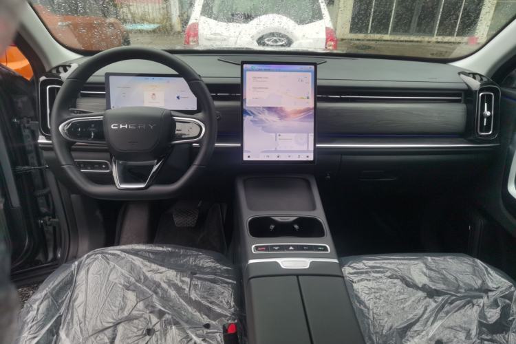 Used Chery Tiggo 7 C-DM 2025 1.5T 120KM Luxury Trim