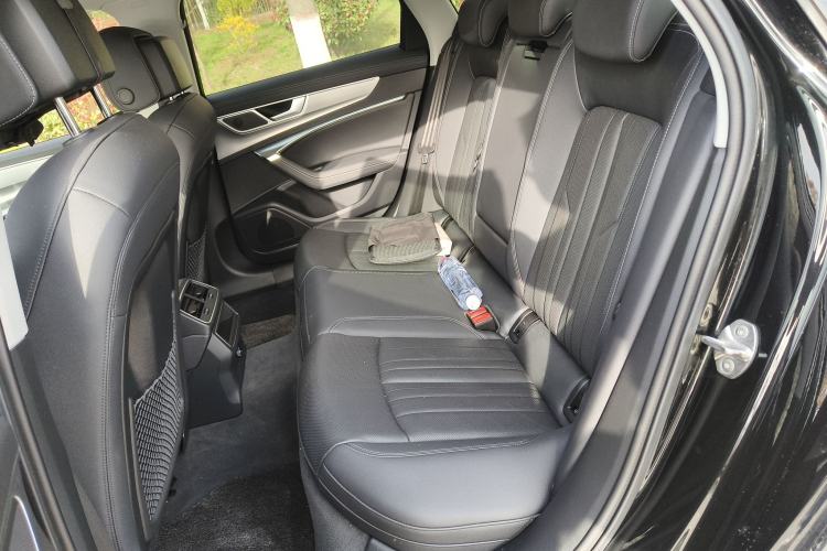 Used Audi A6 2023 allroad quattro 55 TFSI Prestige Off-Road Model
