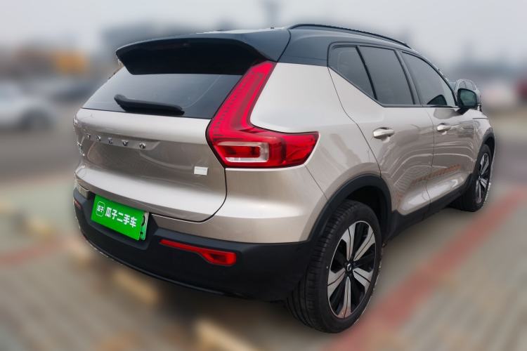 Used Volvo XC40 New Energy 2023 Long-Range PRO Version
