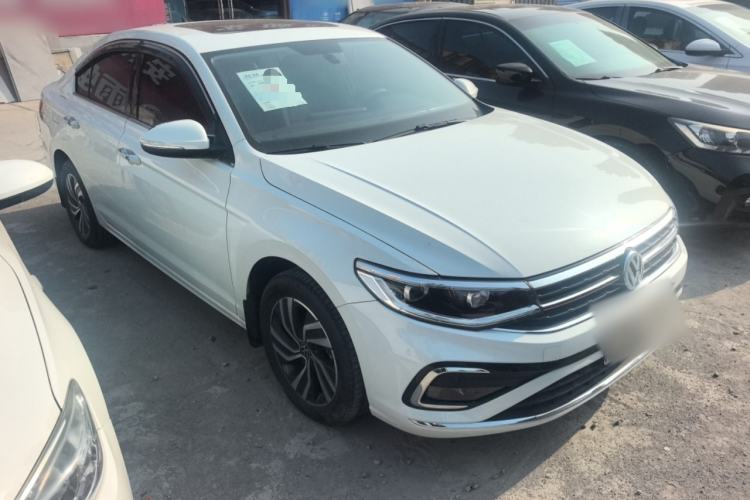 Used Volkswagen Bora 2023 200TSI DSG Enjoyment Edition Front Right 45 Deg