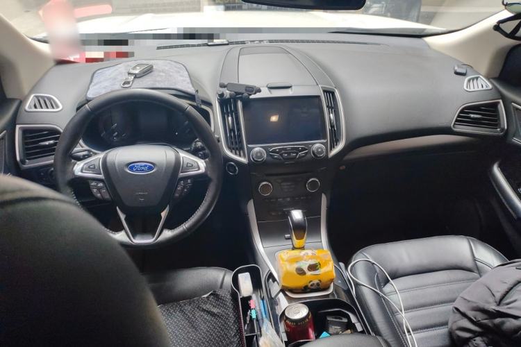 Used Ford Edge 2018 EcoBoost 245 Two-Wheel-Drive Platinum Edition 7-Seater China V Emission Standard