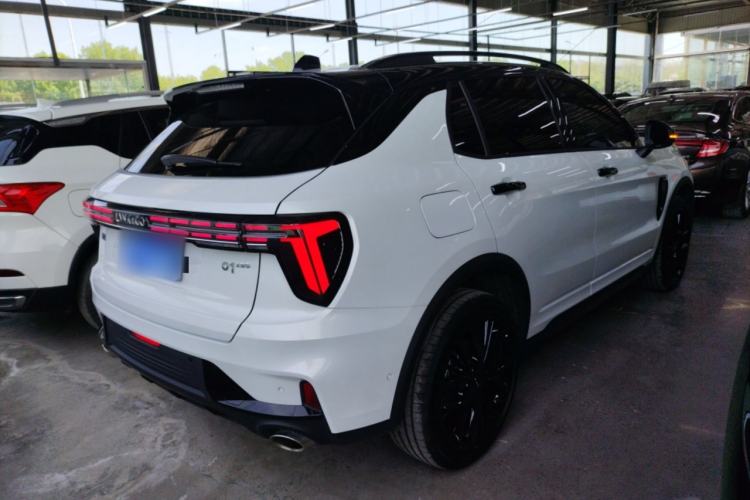 Used Lynk & Co 01 2025 2.0TD All-Wheel Drive Refreshed Pro Version Rear Right 45 Deg