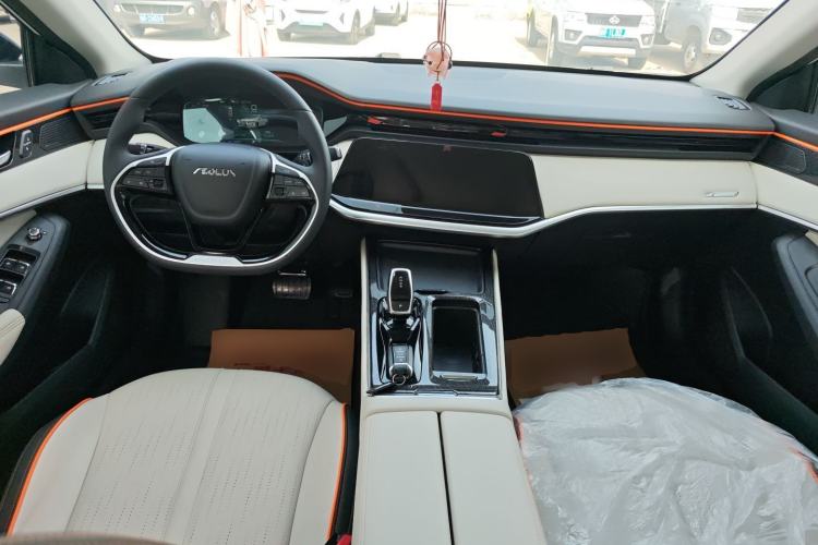 Used Dongfeng Aeolus Yixuan MAX 2021 1.5T Super Cool Trendy Dad Edition Center Console