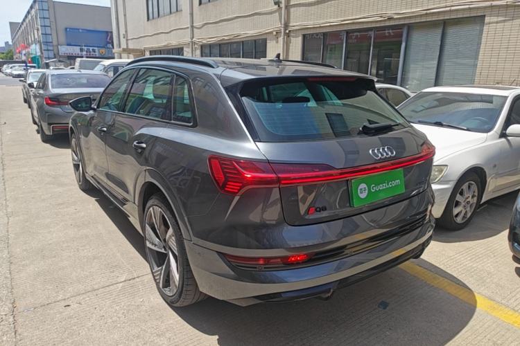 Used Audi e-tron 2021 50 quattro Luxury Edition
