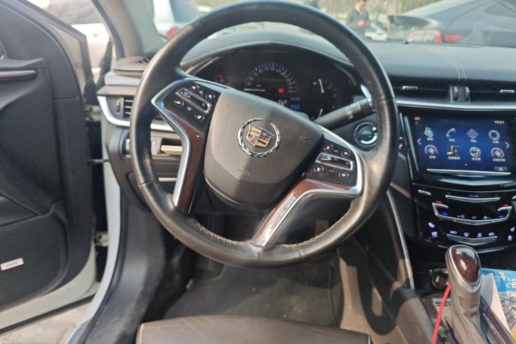 Used Cadillac XTS 2014 28T Luxury Model