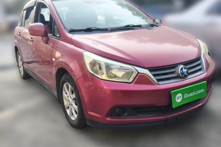 Used Venucia R50 2013 1.6L Manual Fashion Edition