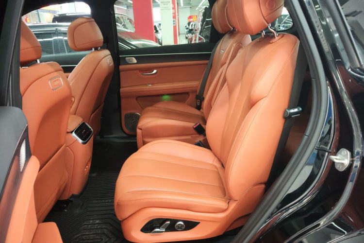 Used Hima AITO M7 2024 1.5T Intelligent Driving 4WD Pro Edition 6 Seats Left Rear Seat