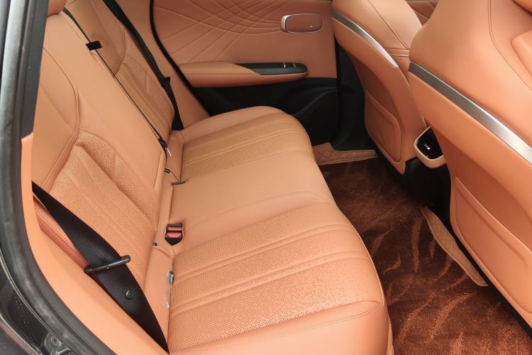 Used Deepal S07 2025 520Max Huawei Qiankun Intelligent Driving ADS SE Pure-Electric Version Interior 15