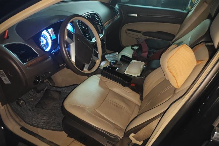 Used Chrysler 300C 2014 3.0L Excellence Edition