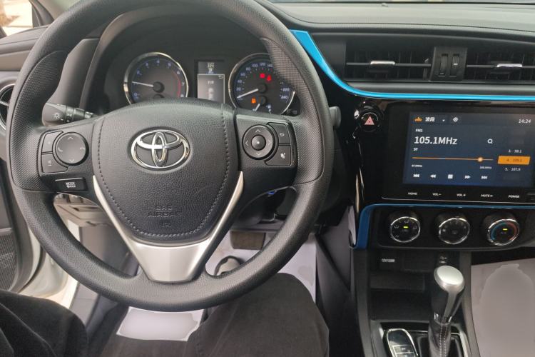 Used Toyota Levin 2018 185T CVT Luxury Edition China V Standard Center Console