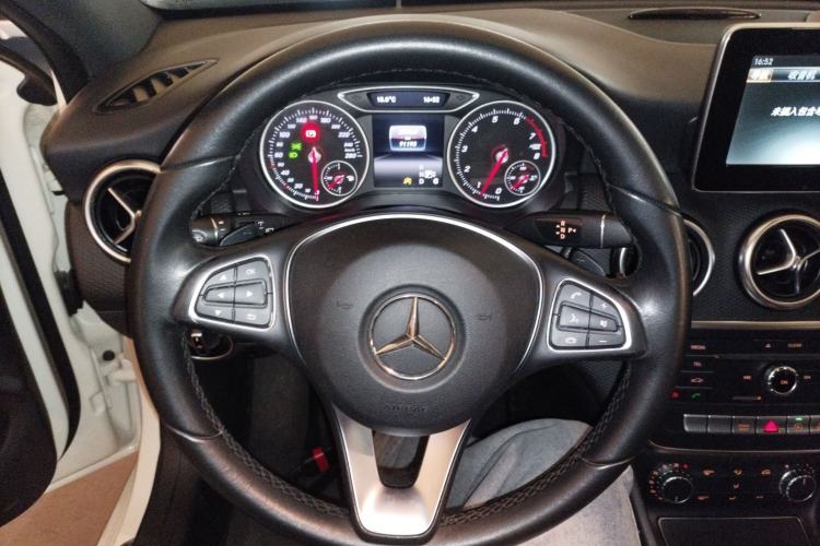 Used Mercedes-Benz A-Class 2016 A 200 Dynamic Edition
