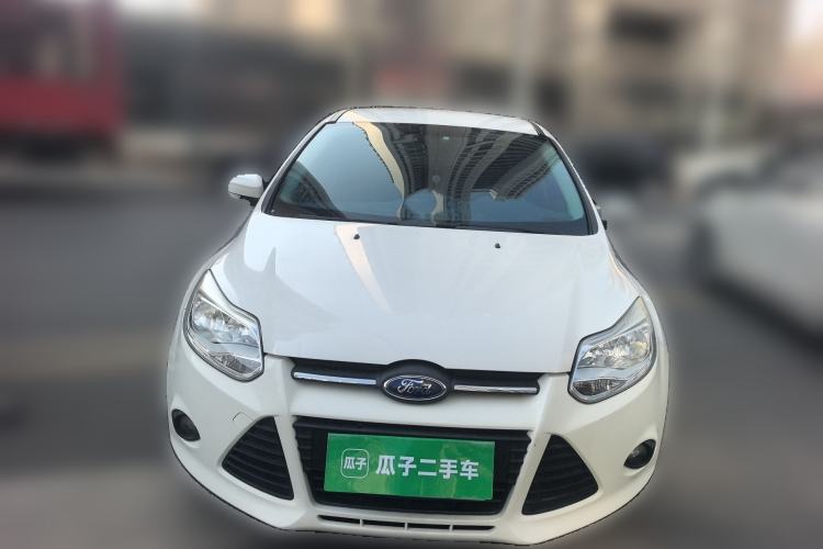 Used Ford Focus 2012 Sedan 1.6L Manual Comfort Model

