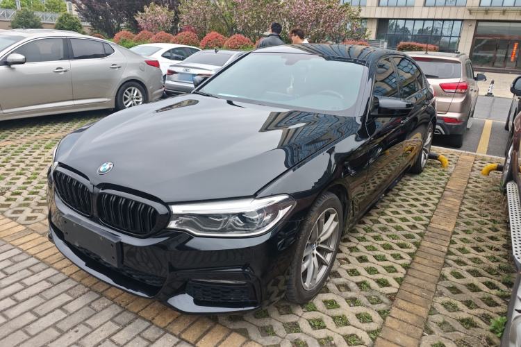 Used BMW 5 Series 2018 525Li M Sport Package