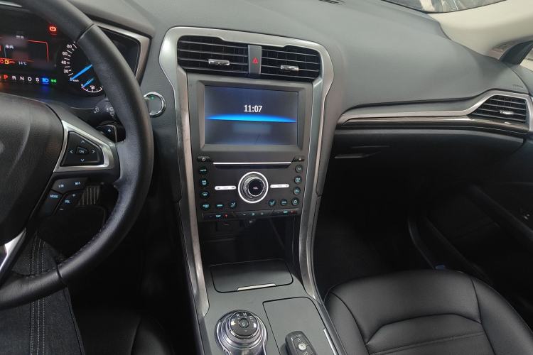 Used Ford Mondeo 2018 EcoBoost 180 Smart Control Fashion Model China VI Standard
