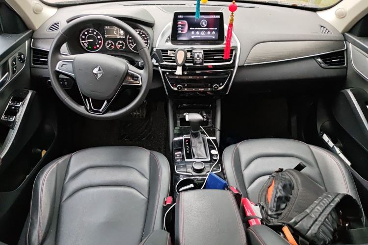 Used BORGWARD BX5 2020 20TGDI Automatic Two-Wheel Drive Pioneer Edition
