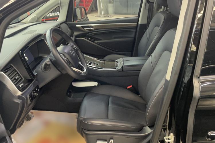 Used GAC Trumpchi M8 2023 Lingxiu Series 390T Prestige Edition
