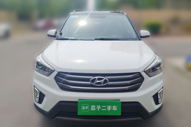 Used Hyundai ix25 2015 1.6L Automatic Two-Wheel-Drive Deluxe DLX Model