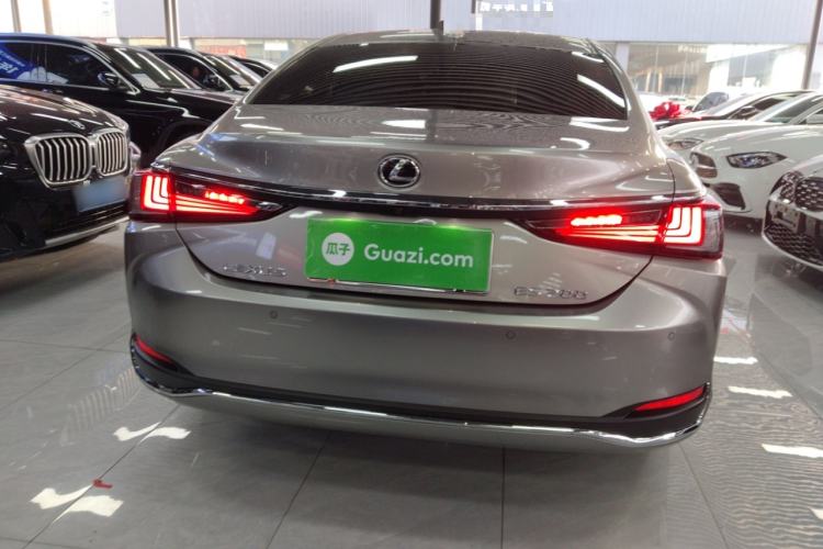 Used Lexus ES 2024 200 Premium Edition