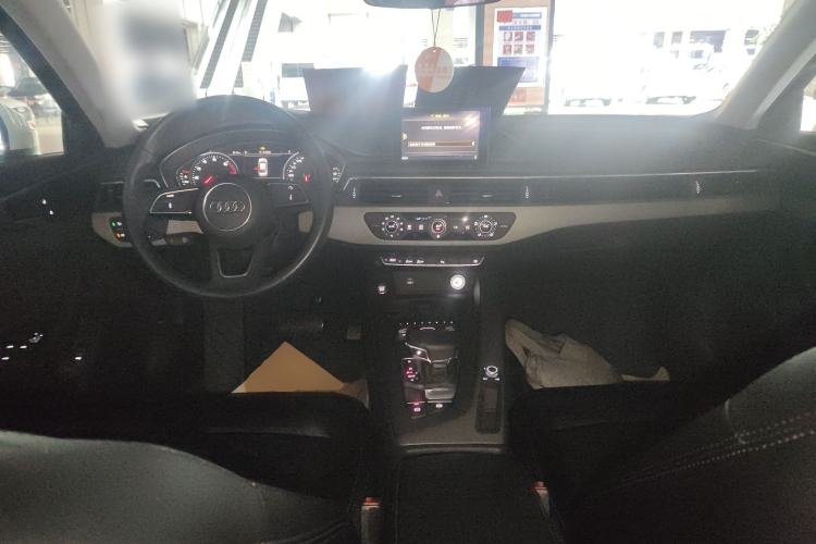 Used Audi A4L 2019 40 TFSI Ambition China VI