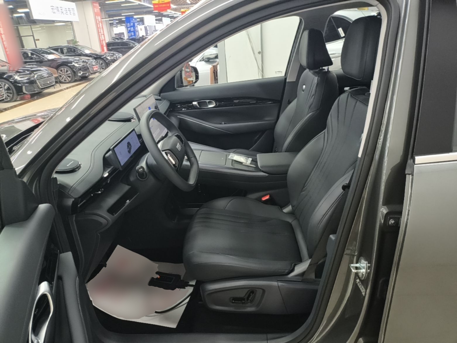 Geely Galaxy E5 2026 Model 610km Exploration+ Edition — снимка 17
