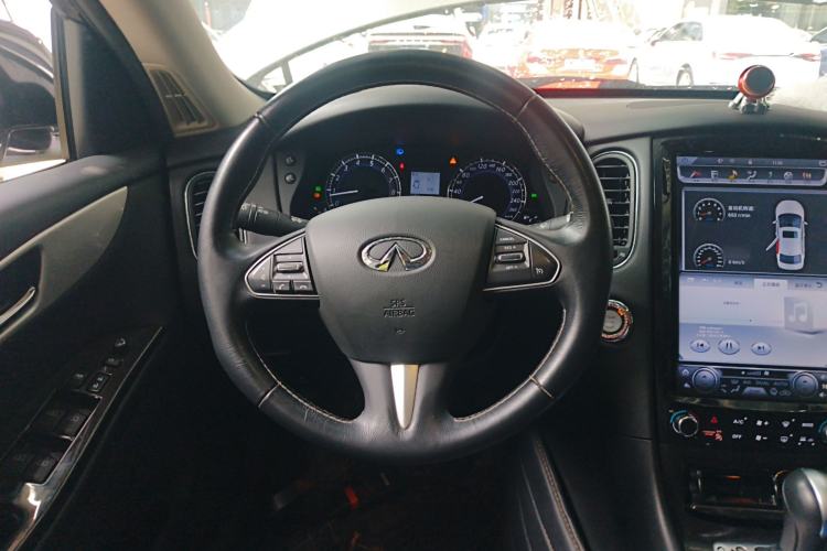 Used Infiniti QX50 2015 2.5L Comfort Edition