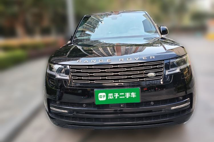 Used Land Rover Range Rover 2023 3.0 L6 360 PS Grand Edition