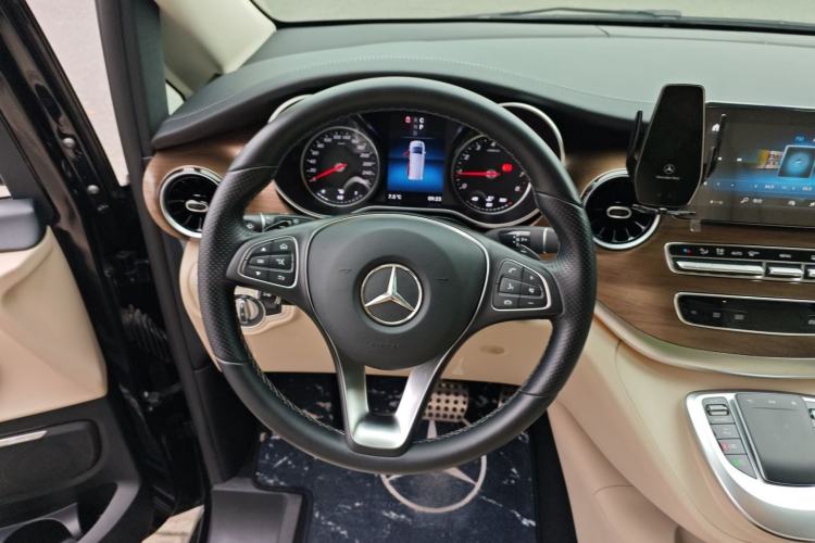 Used Mercedes-Benz V-Class 2021 V 260 L Long Wheelbase Prestige Edition