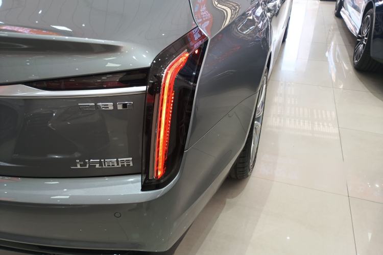 Used Cadillac CT6 2023 28T Luxury Version