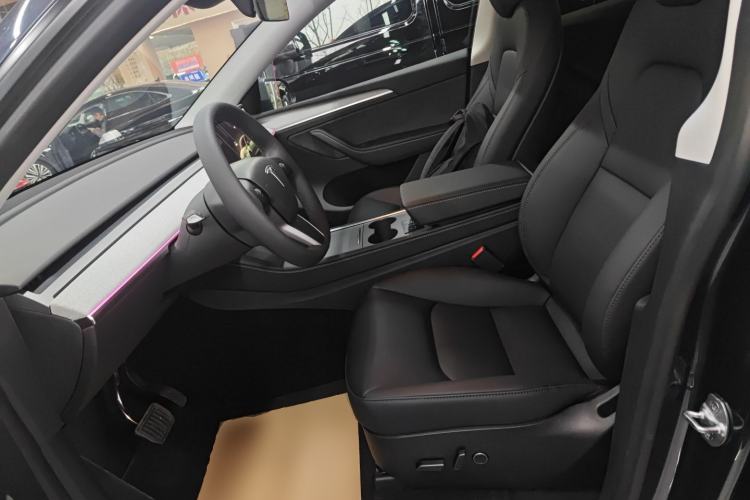 Used Tesla Model Y 2024 Rear-Wheel-Drive Version