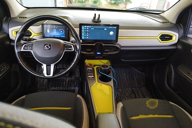 Used SOL E10X 2021 302 km Range Luxury Version 31.4 kWh