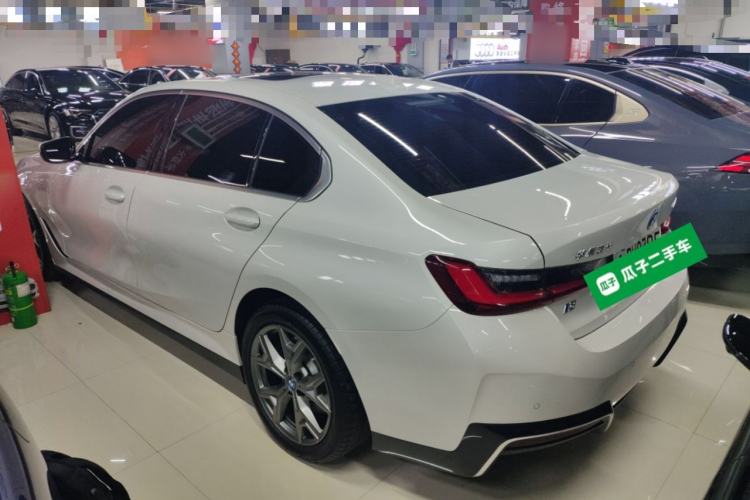 Used BMW i3 2024 eDrive 35 L Rear Left 45 Deg