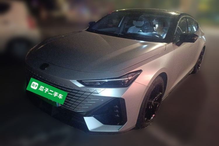 Used CHANGAN UNI-V 2022 1.5T Prestige Version