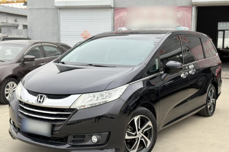 Used Honda Odyssey 2015 Updated Version 2.4L Smart Edition