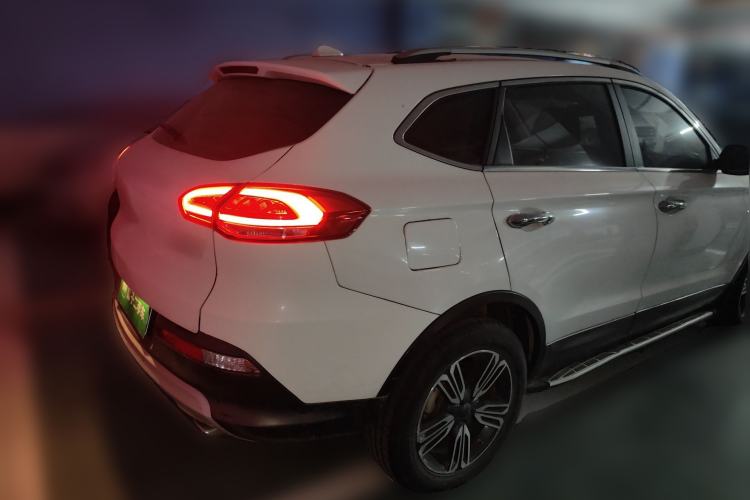 Used Leopaard CS10 2016 2.0T Automatic Luxury Version
