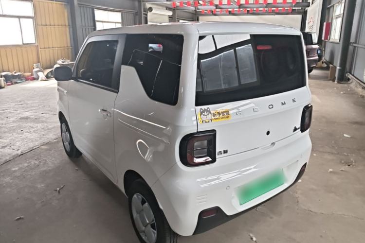 Used Geely Galaxy Panda 2023 Panda Mini 200km Endurance Bear
