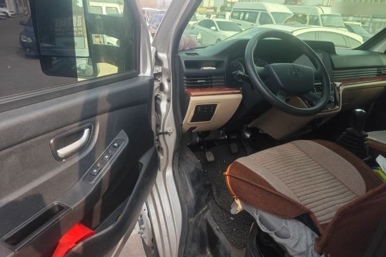 Used CHANGAN KUAYUE Wang X7 2025 1.6L Single-Row Double Rear Wheels Dong'an DAT18R 3.7 Meters Driver Seat